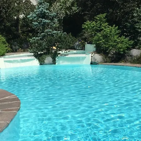 La Subida Apartahotel